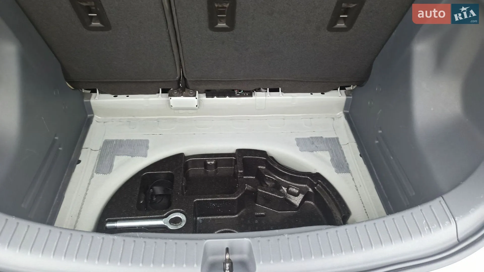 2019 Chevrolet Bolt EUV - мініатюра 12
