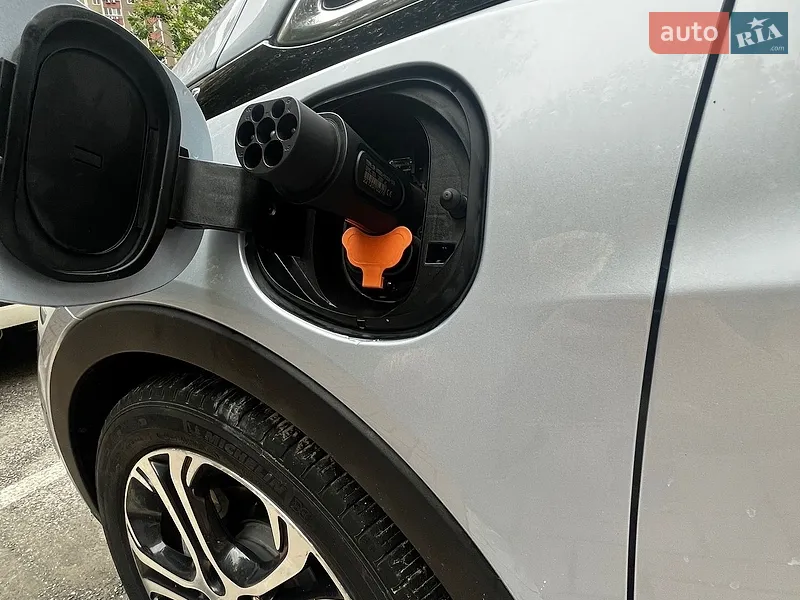 Chevrolet Bolt EV 2018 VIN 1G1F76E08J4129589 фото оголошення 36 з 122