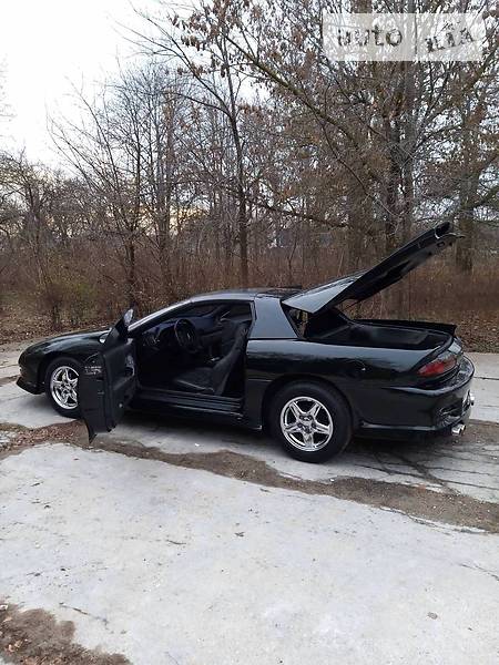 Купе Chevrolet Camaro 1995 в Миколаєві