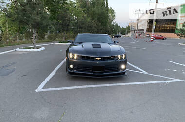 Купе Chevrolet Camaro 2015 в 
