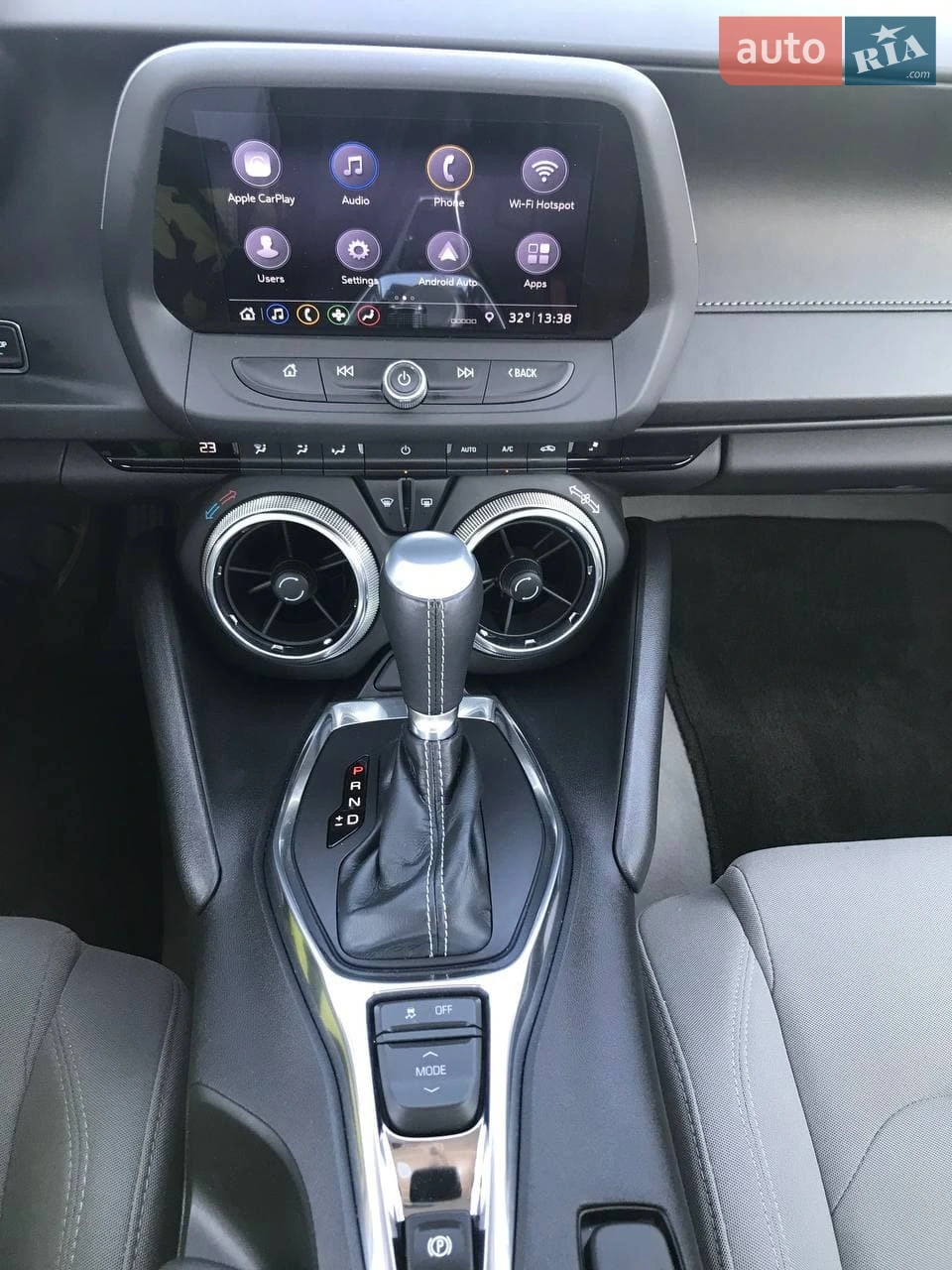 2019 Chevrolet Camaro - мініатюра 13