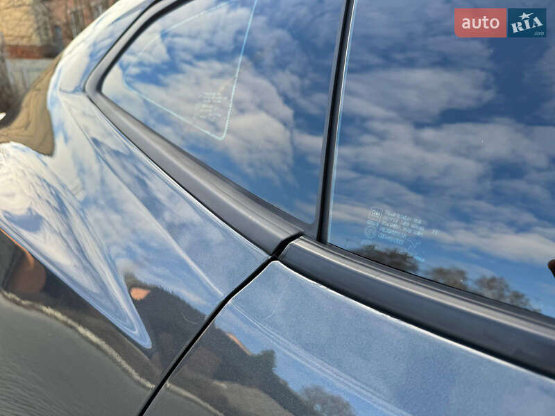Купе Chevrolet Camaro 2017 в Ромнах