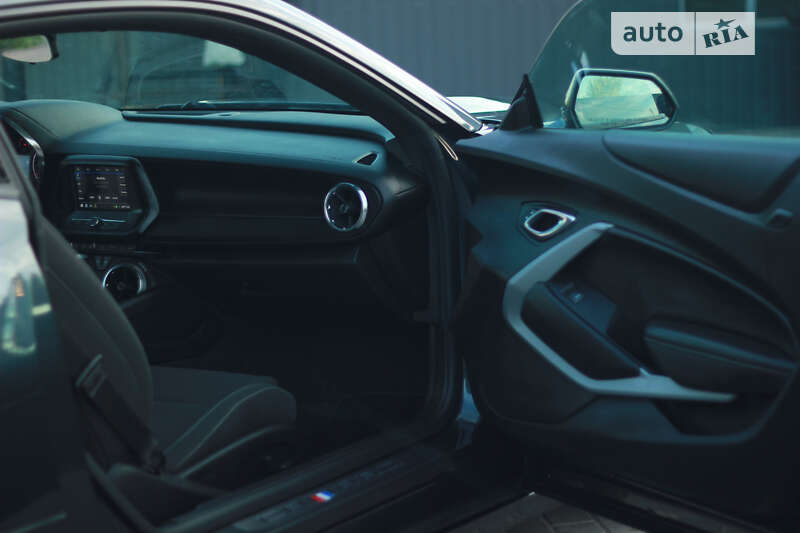 Купе Chevrolet Camaro 2018 в Полтаві