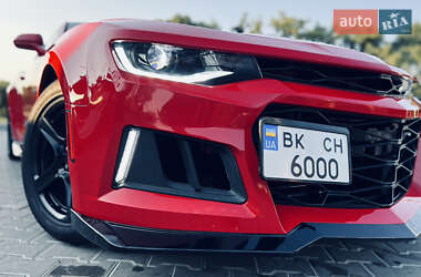 Купе Chevrolet Camaro 2018 в Рівному