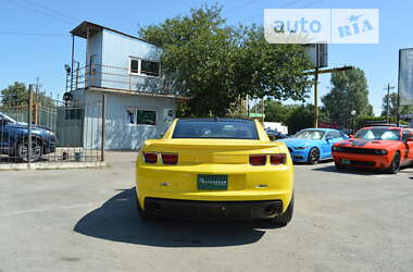 Купе Chevrolet Camaro 2009 в 