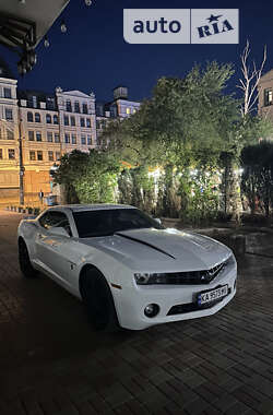 Купе Chevrolet Camaro 2010 в Києві