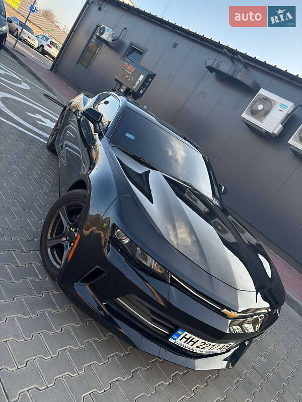 Купе Chevrolet Camaro 2016 в 