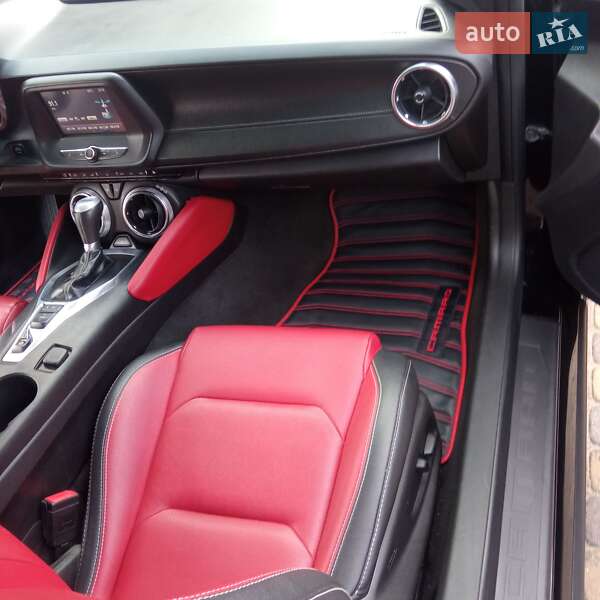 Купе Chevrolet Camaro 2016 в Львові