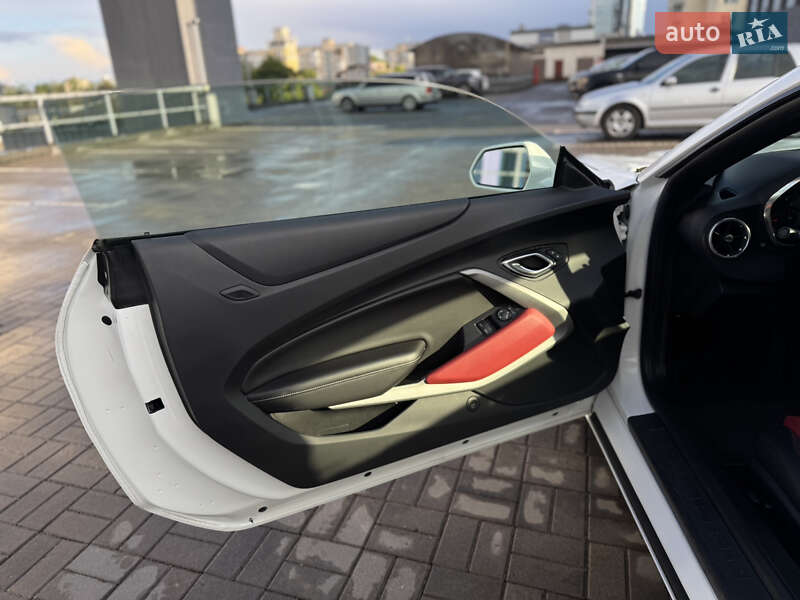 Купе Chevrolet Camaro 2016 в Хмельницком