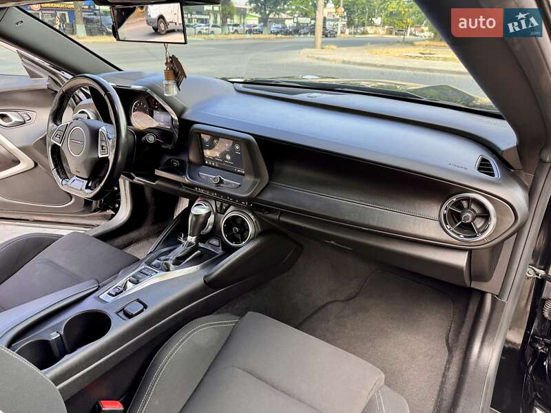 Кабриолет Chevrolet Camaro 2019 в Одессе фото 46 Кабриолет Chevrolet Camaro 2019 в Одессе