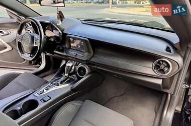 Кабриолет Chevrolet Camaro 2019 в 
