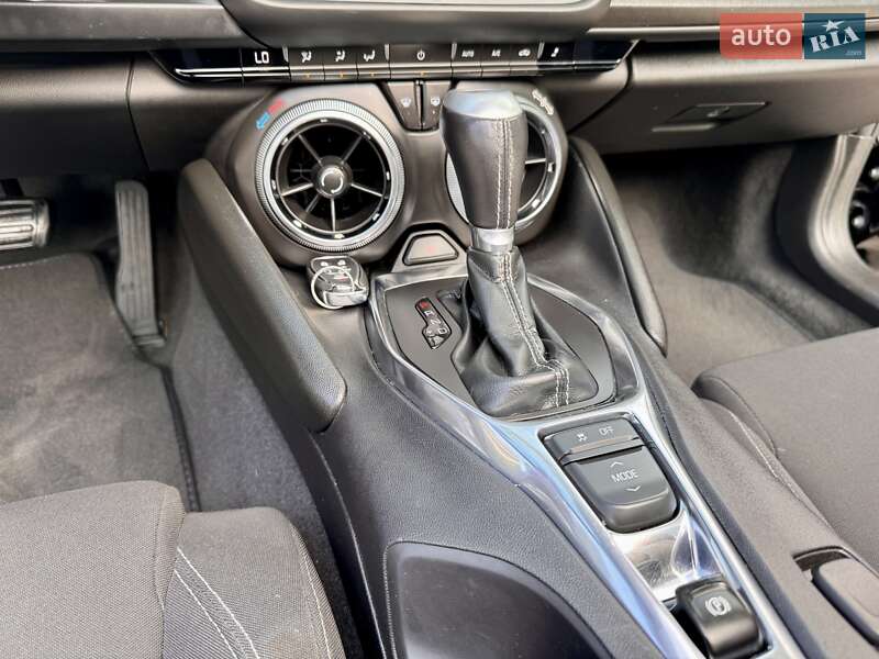 Кабриолет Chevrolet Camaro 2019 в Одессе фото 70 Кабриолет Chevrolet Camaro 2019 в Одессе