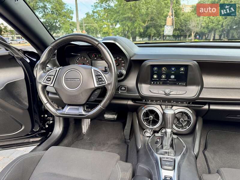 Кабриолет Chevrolet Camaro 2019 в Одессе фото 68 Кабриолет Chevrolet Camaro 2019 в Одессе