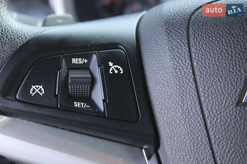 Купе Chevrolet Camaro 2014 в Дніпрі