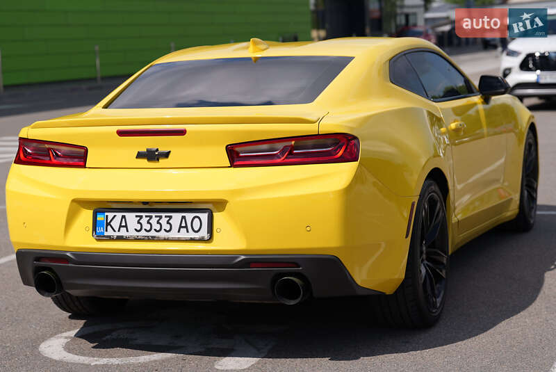 Купе Chevrolet Camaro 2016 в Києві фото 16 Купе Chevrolet Camaro 2016 в Києві