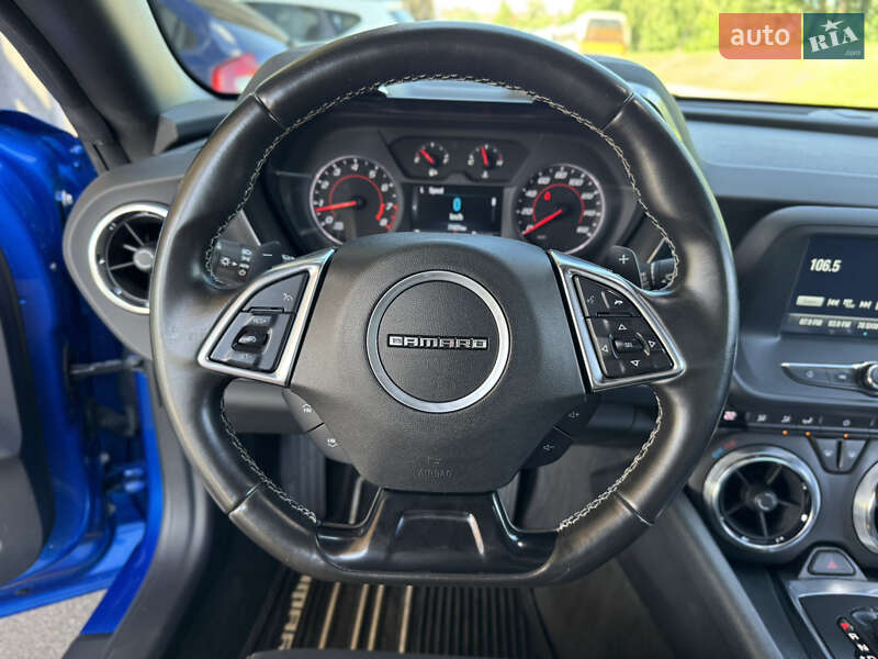 Кабриолет Chevrolet Camaro 2017 в Киеве