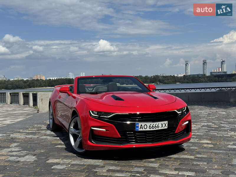 Кабриолет Chevrolet Camaro 2017 в Киеве