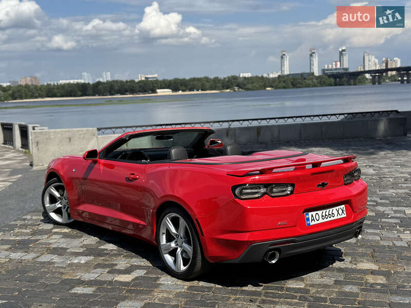 Кабриолет Chevrolet Camaro 2017 в Киеве