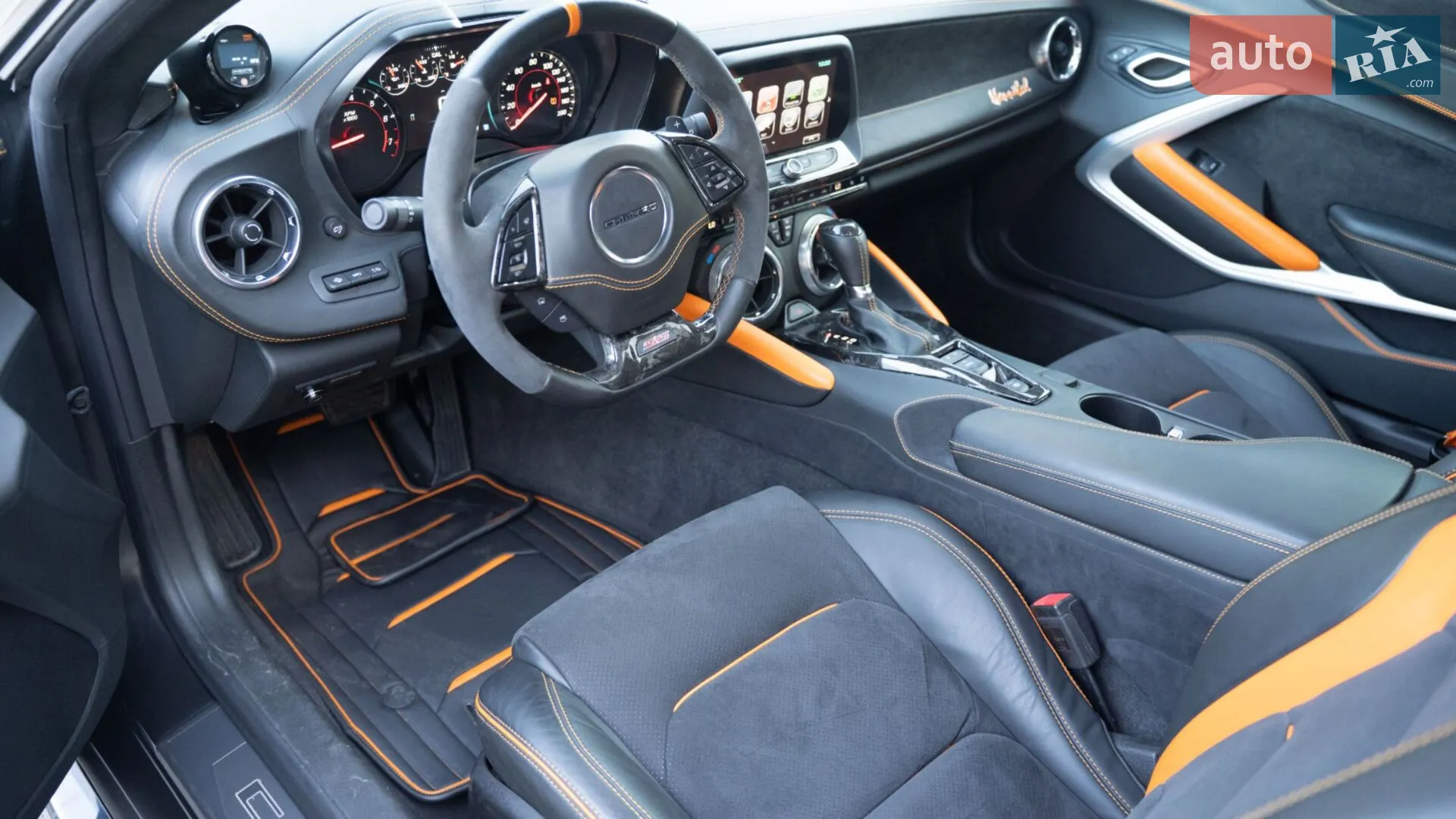 2018 Chevrolet Camaro - мініатюра 18