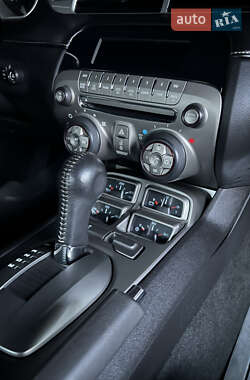 Купе Chevrolet Camaro 2012 в 