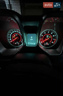 Купе Chevrolet Camaro 2012 в 
