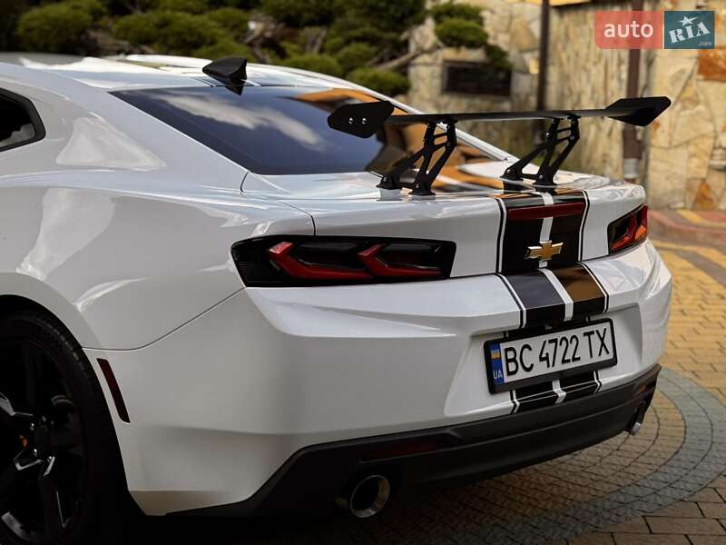 Купе Chevrolet Camaro 2017 в Львове