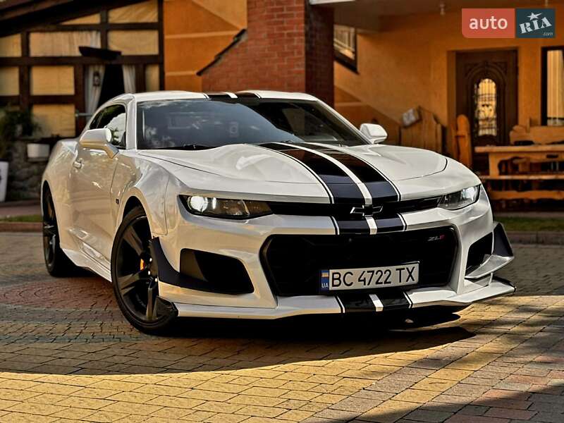 Купе Chevrolet Camaro 2017 в Львове