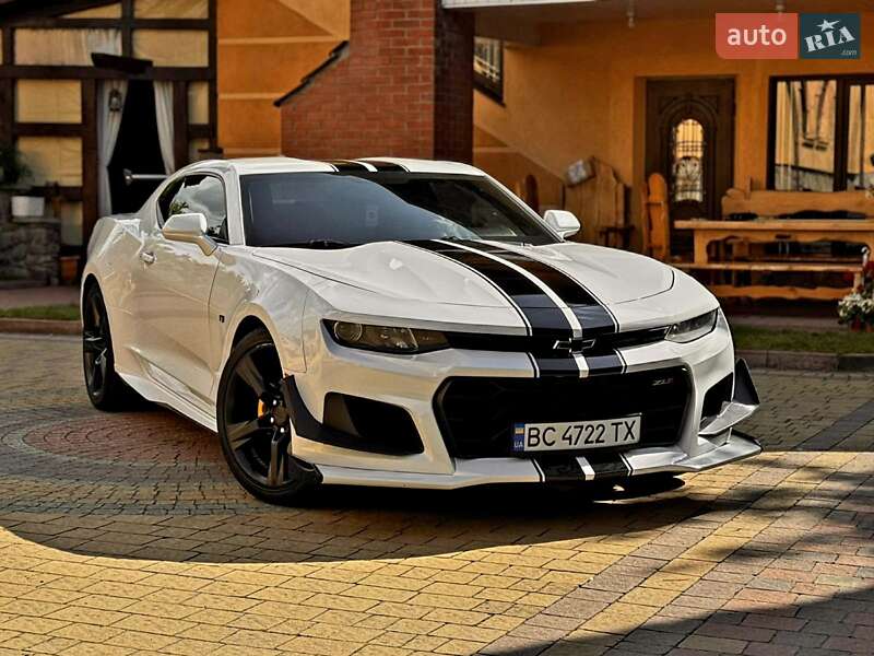 Купе Chevrolet Camaro 2017 в Львове