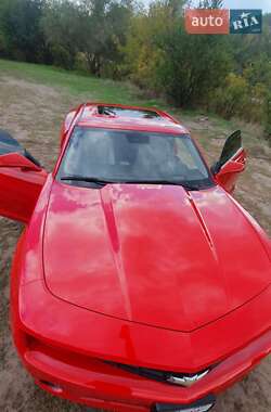 Купе Chevrolet Camaro 2011 в 
