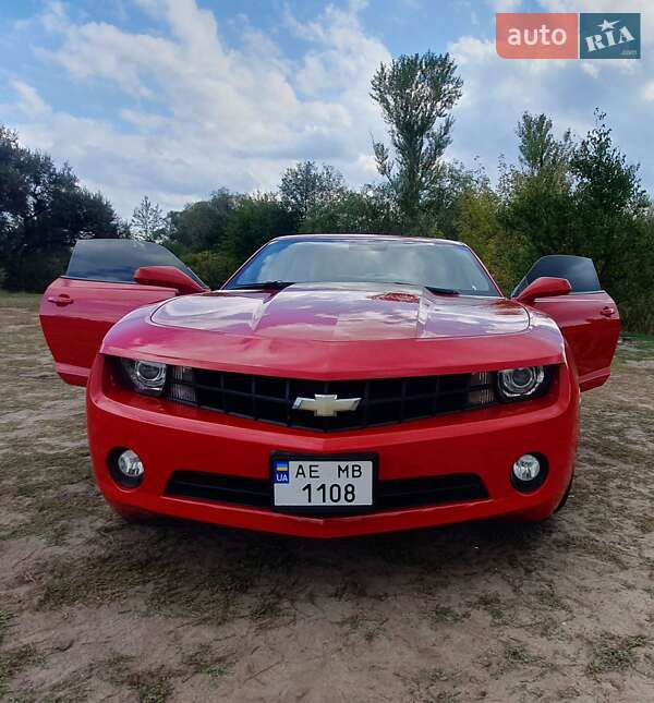 Купе Chevrolet Camaro 2011 в Дніпрі