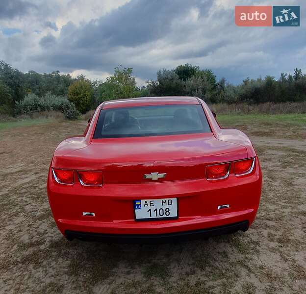 Купе Chevrolet Camaro 2011 в Дніпрі