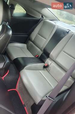 Купе Chevrolet Camaro 2011 в 