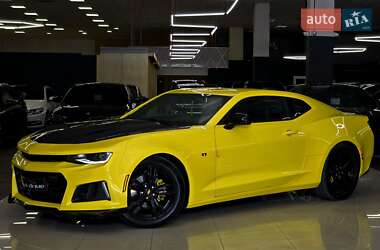 Купе Chevrolet Camaro 2016 в 