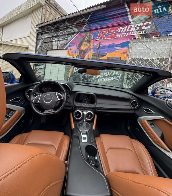 Кабриолет Chevrolet Camaro 2016 в Киеве фото 30 Кабриолет Chevrolet Camaro 2016 в Киеве