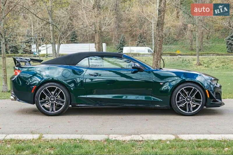 Кабриолет Chevrolet Camaro 2017 в Киеве
