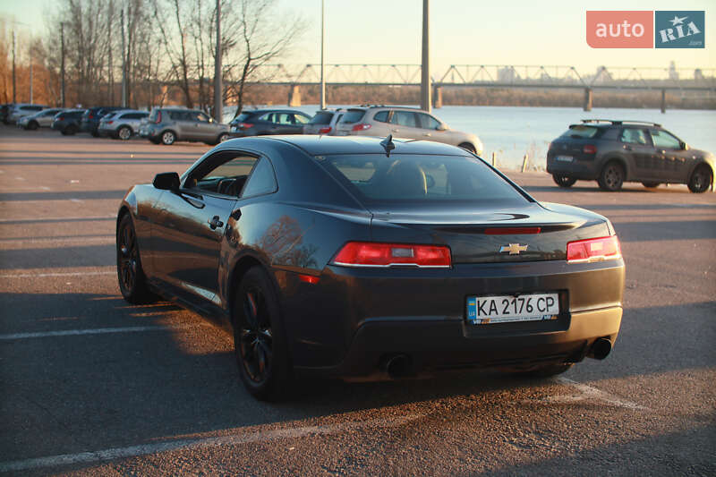 Купе Chevrolet Camaro 2015 в Киеве