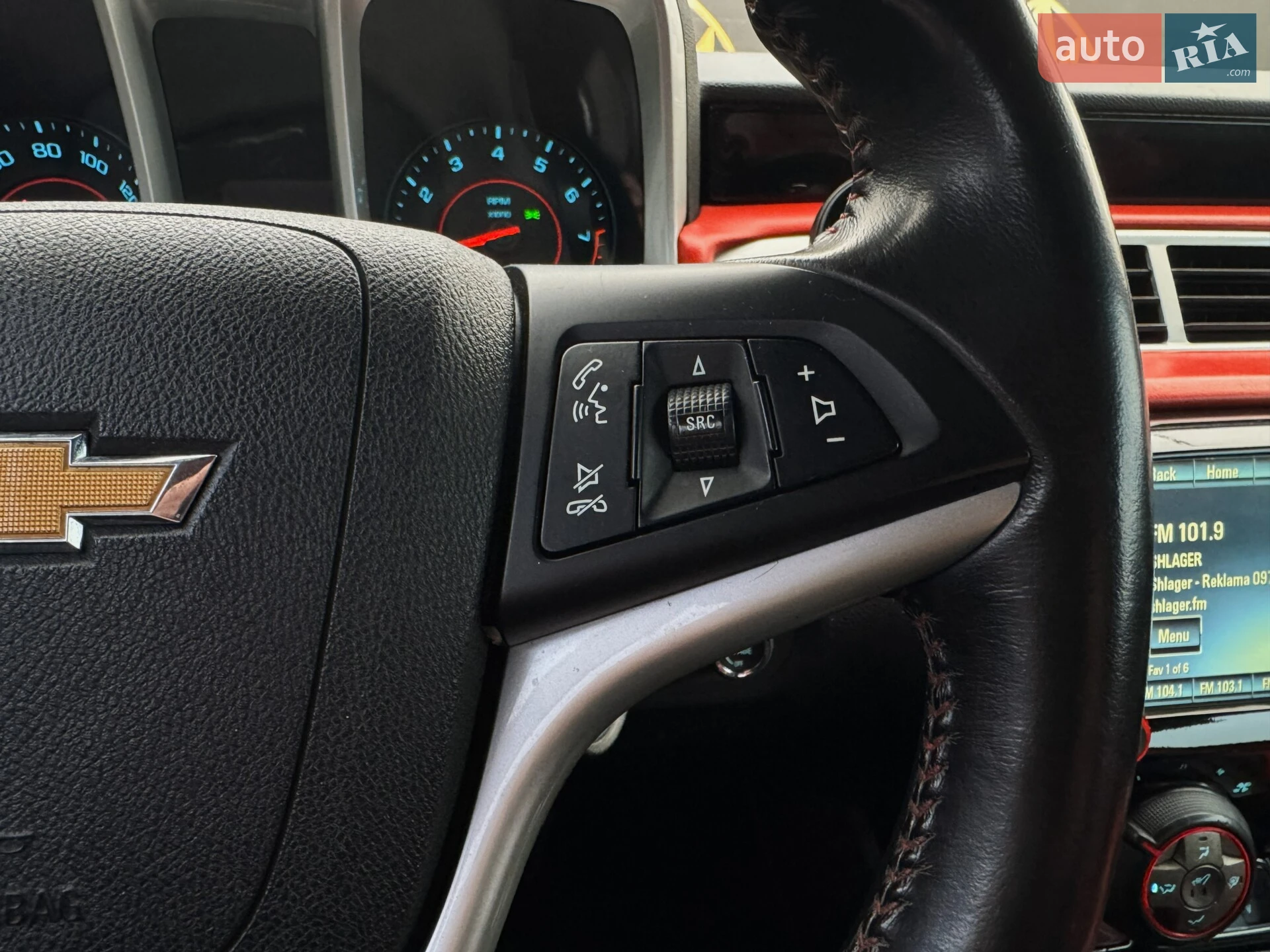 2015 Chevrolet Camaro - мініатюра 21