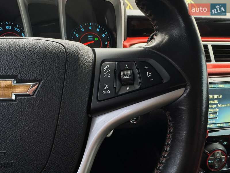 Купе Chevrolet Camaro 2015 в Киеве