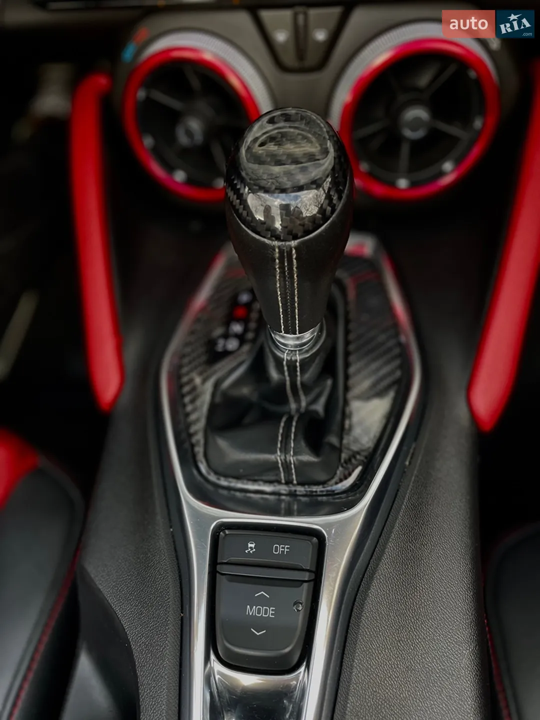 2018 Chevrolet Camaro - мініатюра 22