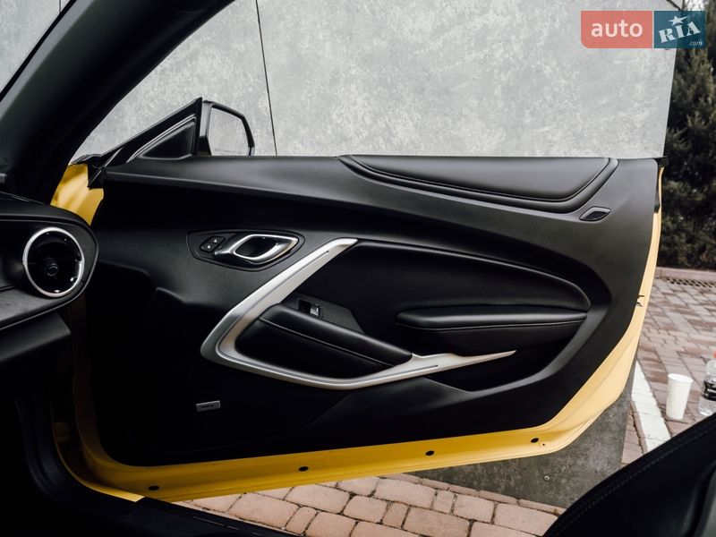 Купе Chevrolet Camaro 2016 в Києві