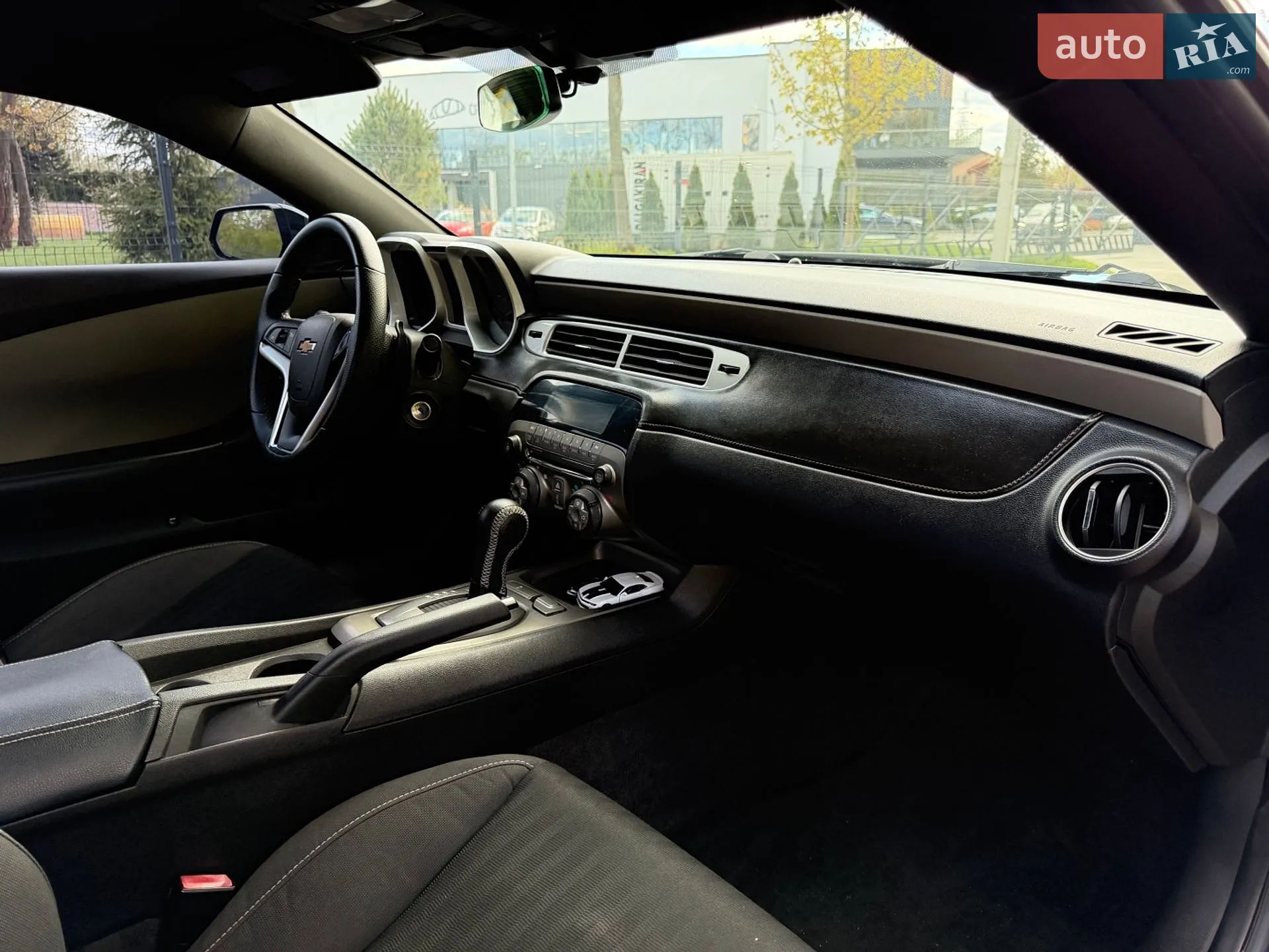 2015 Chevrolet Camaro - мініатюра 14