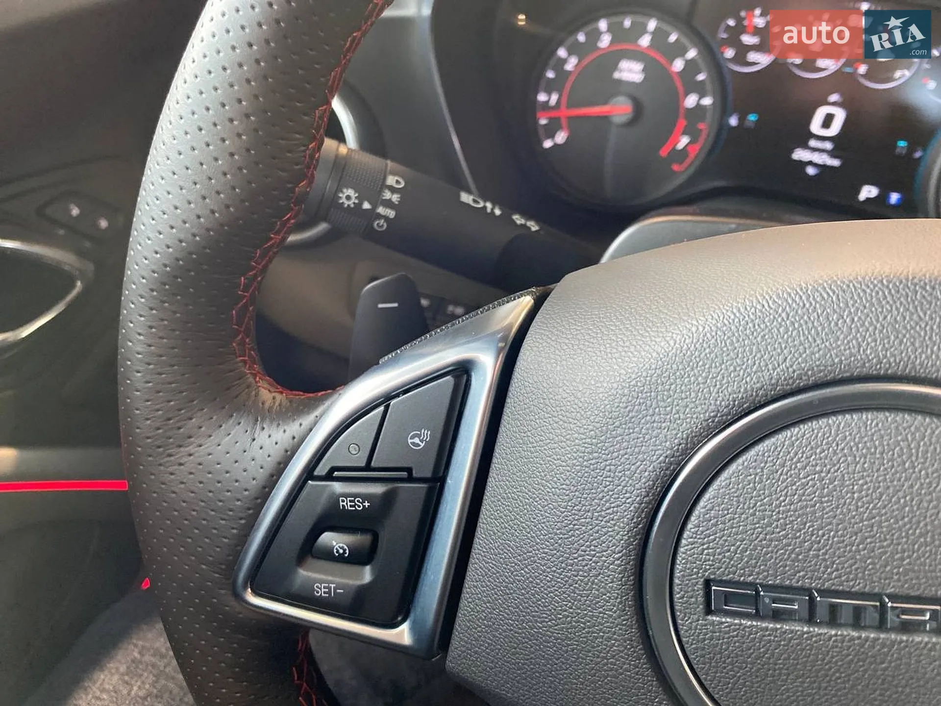 2016 Chevrolet Camaro - мініатюра 13
