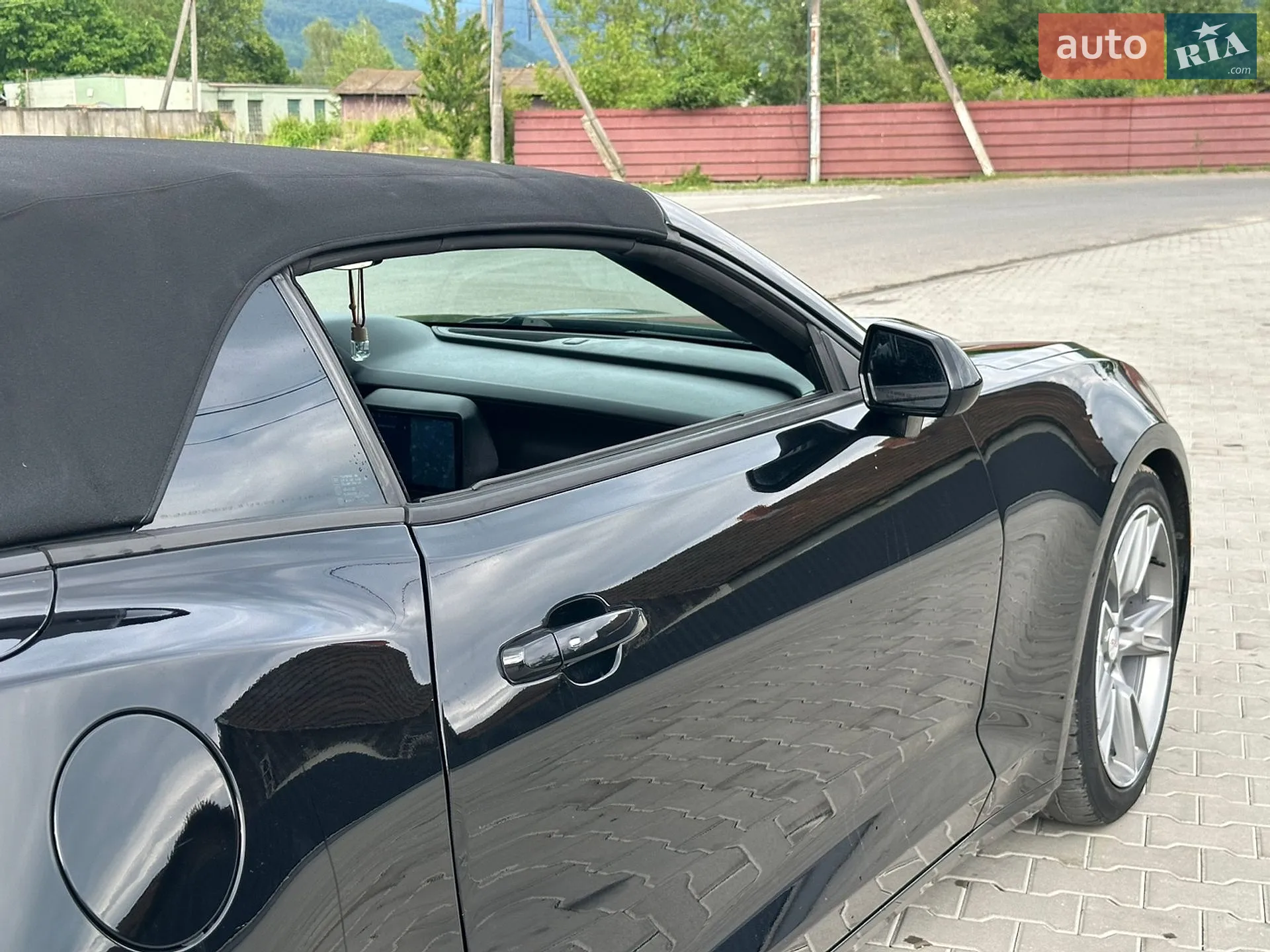 2019 Chevrolet Camaro - мініатюра 25