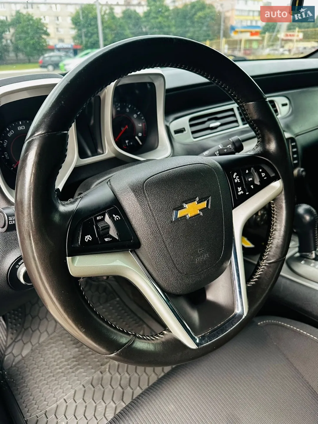 2014 Chevrolet Camaro - мініатюра 18
