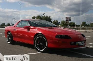 Купе Chevrolet Camaro 1995 в 