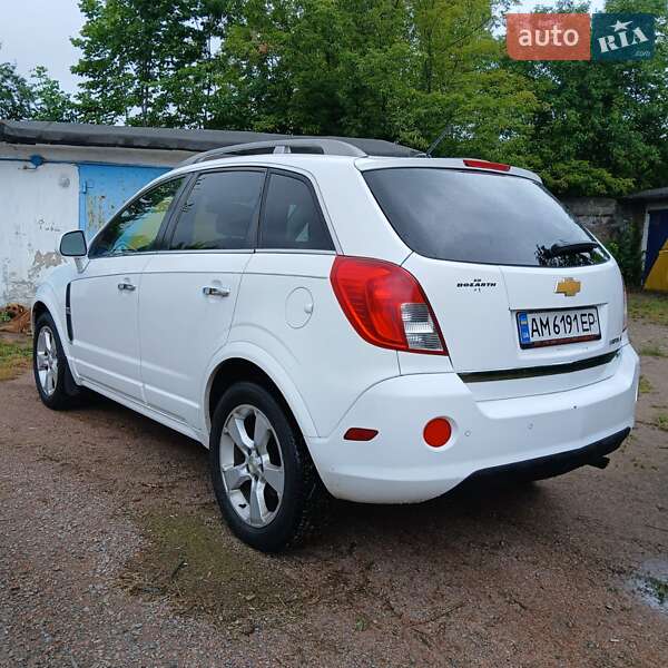 Внедорожник / Кроссовер Chevrolet Captiva Sport 2014 в Коростене