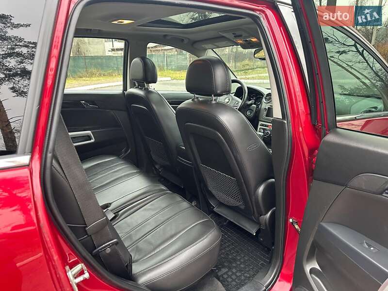 Внедорожник / Кроссовер Chevrolet Captiva Sport 2013 в Киеве