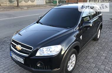 Позашляховик / Кросовер Chevrolet Captiva 2010 в 