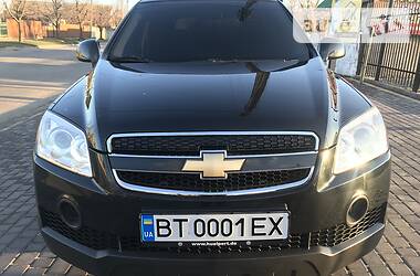 Позашляховик / Кросовер Chevrolet Captiva 2010 в 