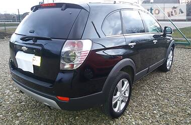 Позашляховик / Кросовер Chevrolet Captiva 2011 в 